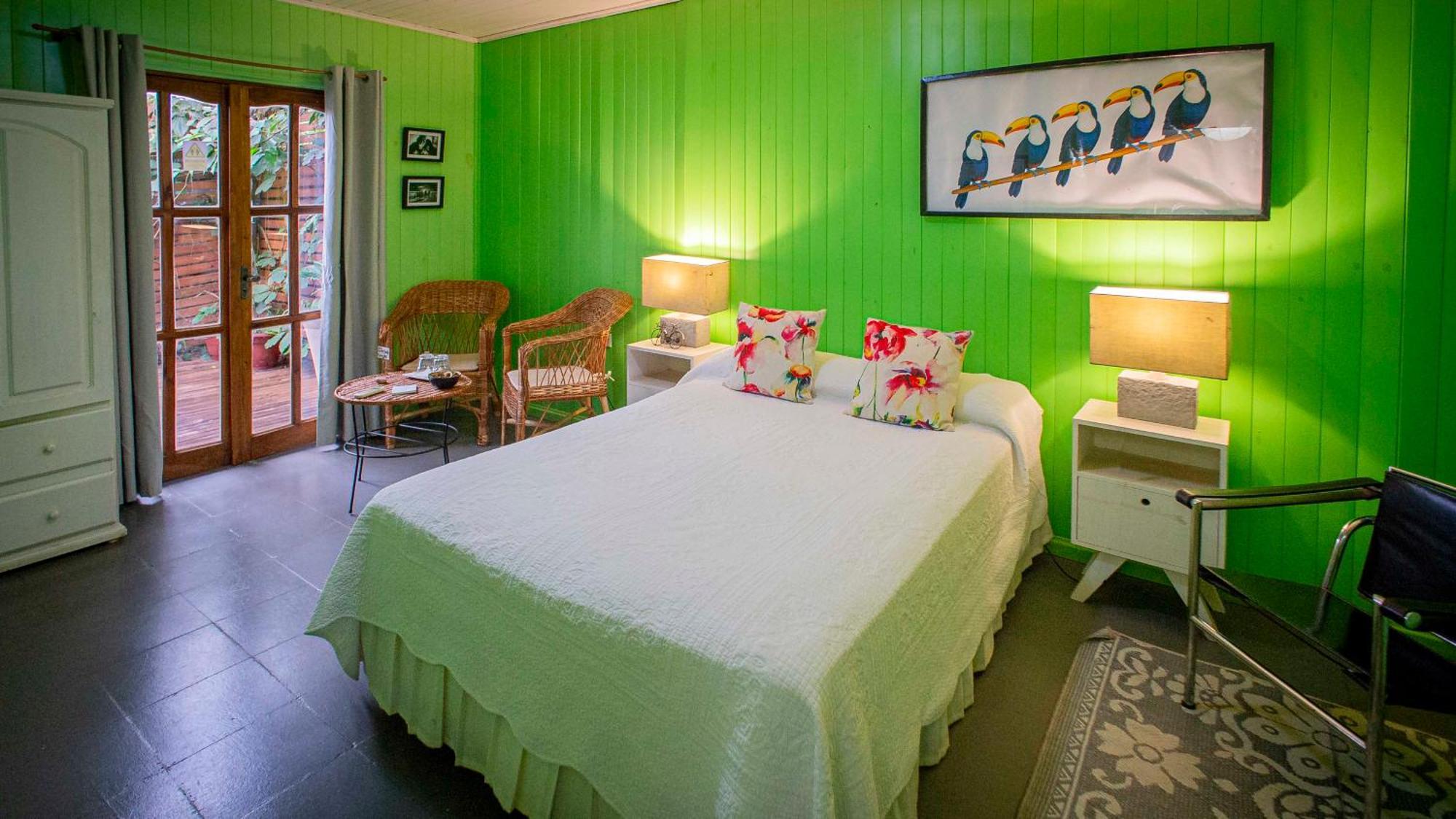 Secret Garden Iguazu Bed & Breakfast Пуерто Игуасу Екстериор снимка